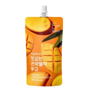 150 毫升吸嘴自立袋包装的芒果味魔芋果冻饮品，配白色旋盖