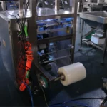 SW-320C cross sealing bag output